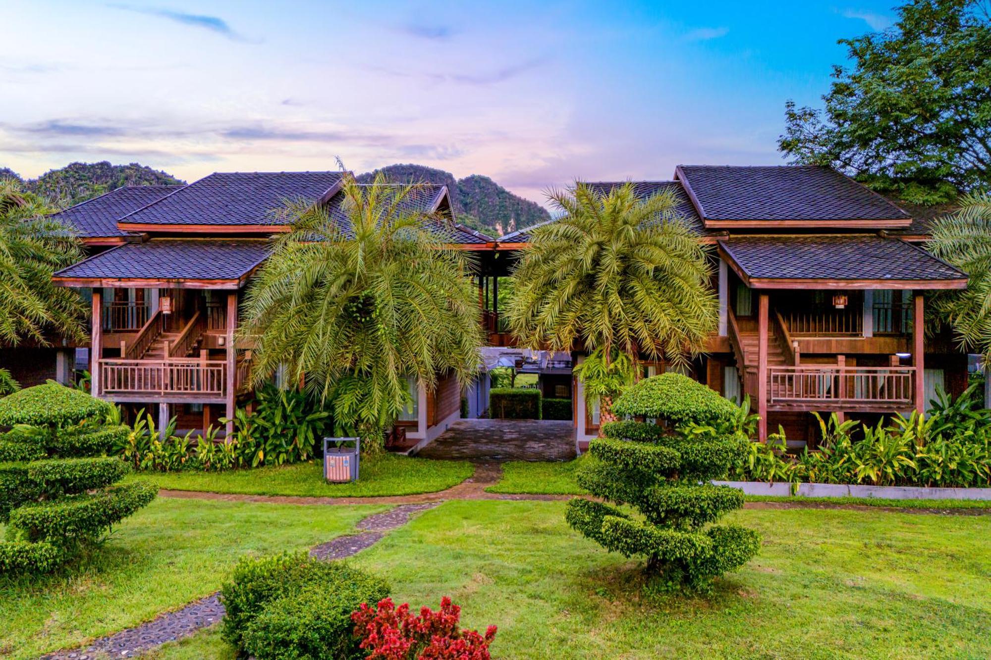 Lisha Garden Resort Hotel Vang Vieng Exterior foto