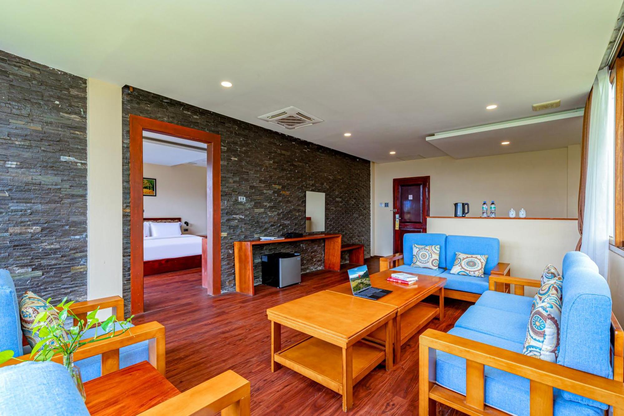 Lisha Garden Resort Hotel Vang Vieng Exterior foto
